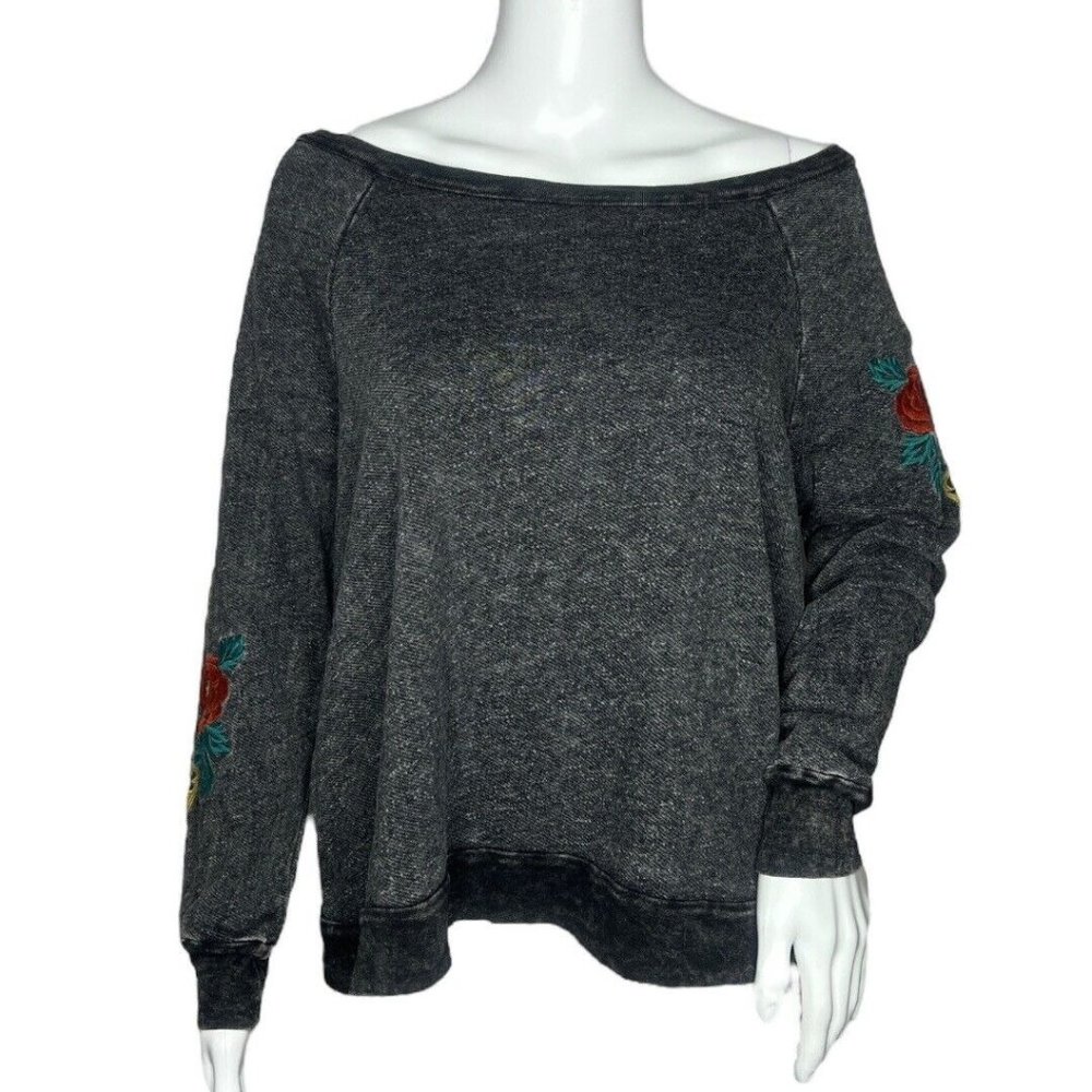 T Party Sweatshirt Womens Small Gray Floral Embroider‎ Long Sleeve Boho Bohemian